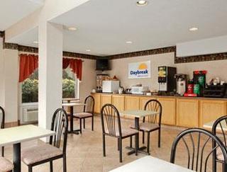 Days Inn & Suites Groton/Mohegan Sun/Foxwoods Zewnętrze zdjęcie